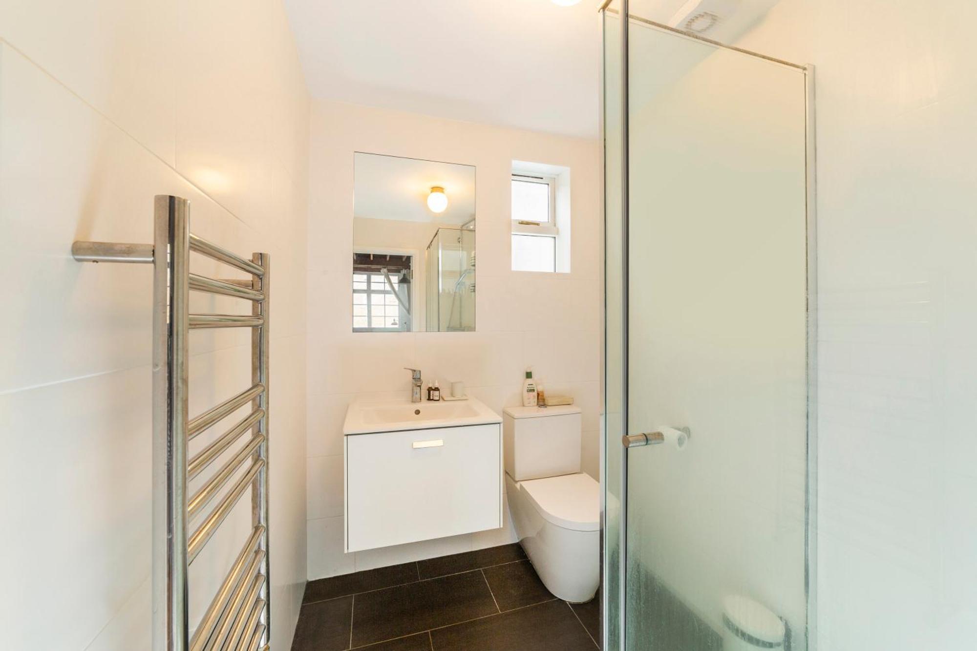 Modern Comfort Spacious Apartment Near Kings Cross And Camden Londra Exterior foto